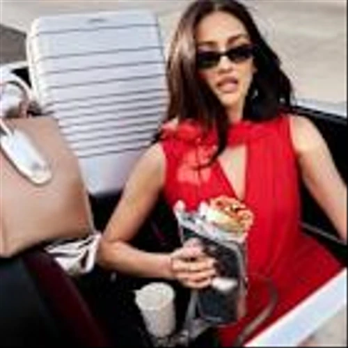 INTRODUCING "BÉIS X CHIPOTLE: THE TO GO COLLECTION," AN 11-PIECE TRAVEL CAPSULE BRINGING REAL FOOD AND FUNCTION WHEREVER FANS GO