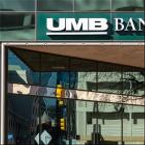 UMB gains approval for $2bn acquisition of Heartland Financial USA