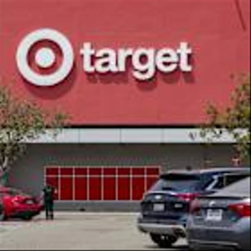 Target Stock Sinks as Retailer Replaces CEO With Company Veteran