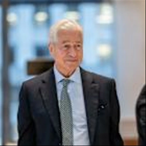 JPMorgan Chase CEO Jamie Dimon doubles down on return-to-office