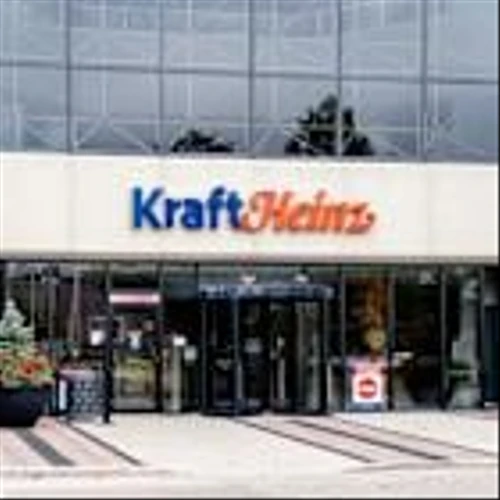 Is Kraft Heinz Stock Underperforming the S&P 500?