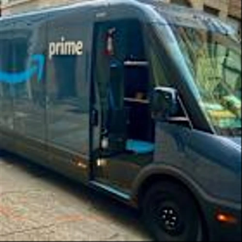 Amazon overtakes USPS as top delivery provider by volume: report