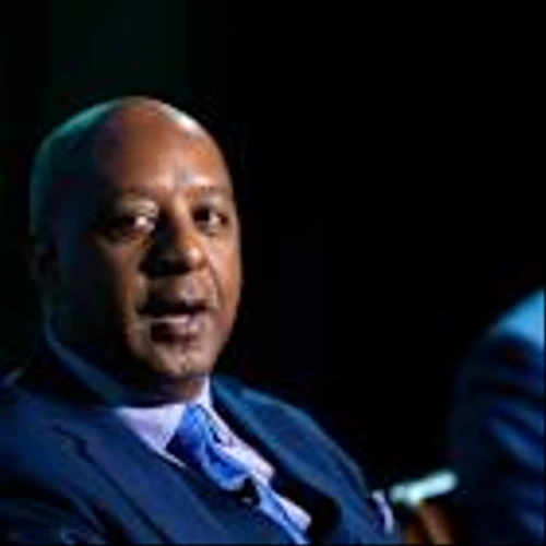 Lowe’s CEO Marvin Ellison Is Prepared for a Housing Rebound