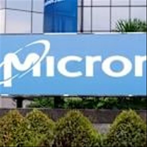 Dan Ives Sees 25% Tech Stock Breakout — Micron And Three Bargain Stocks Stand Out