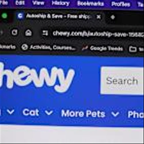 Chewy CFO resigns; looks to return to semiconductor industry