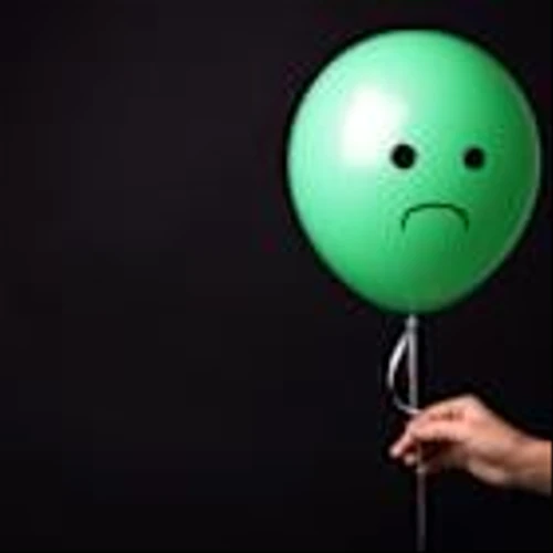 Here's Why Investors Should Give Golar LNG Stock a Miss Now