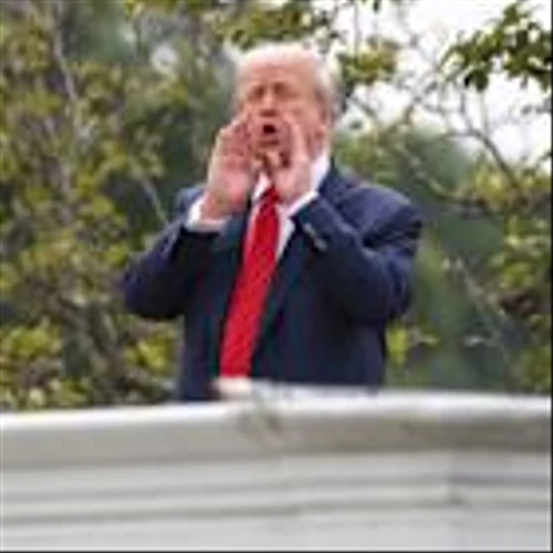 Trump threatens 250pc tariffs on drug imports